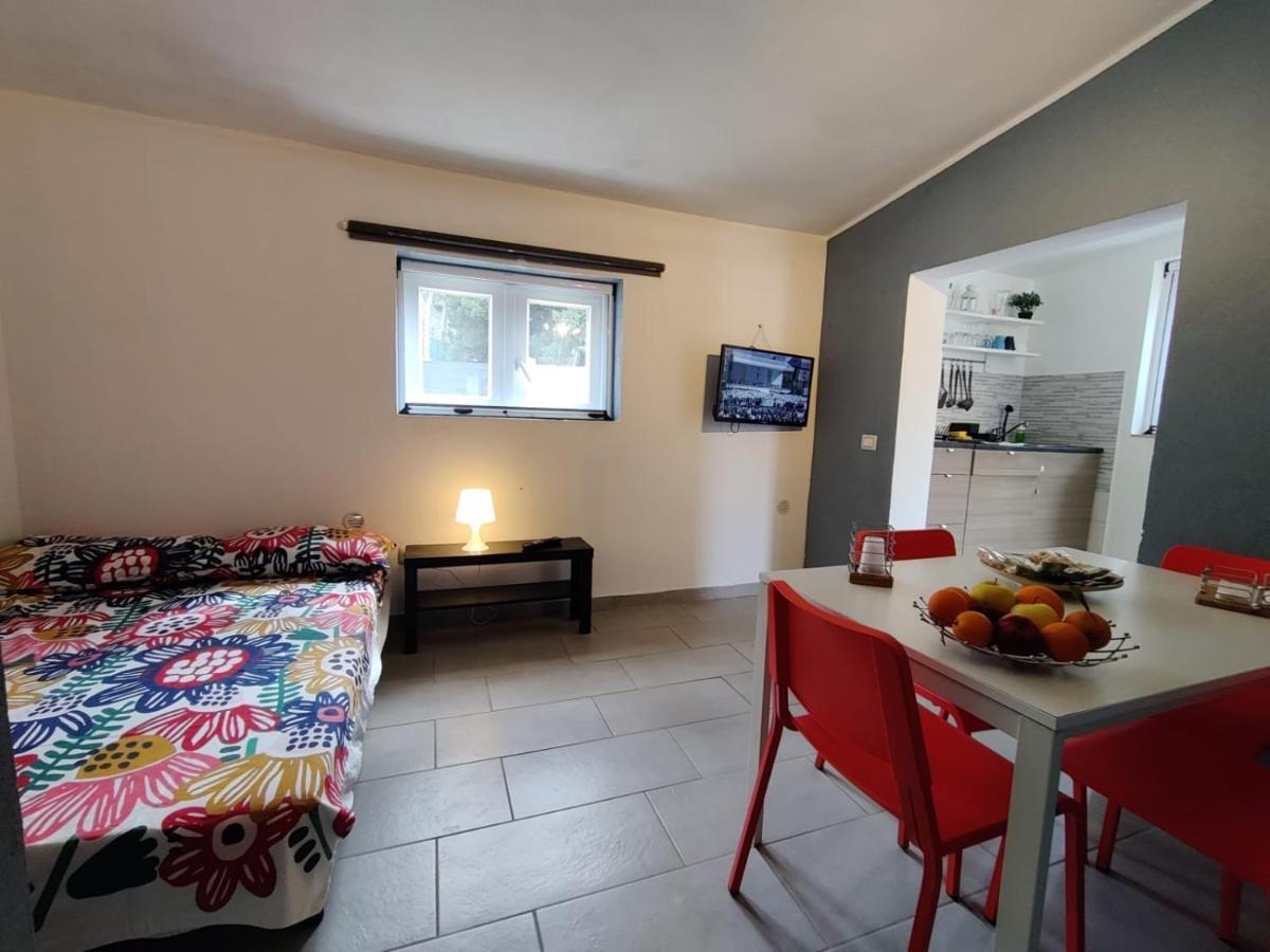 Pool Seaside Relais - Ville Ninfea, Marea, Rosa E Cassiopea فونتاني بيانكي المظهر الخارجي الصورة