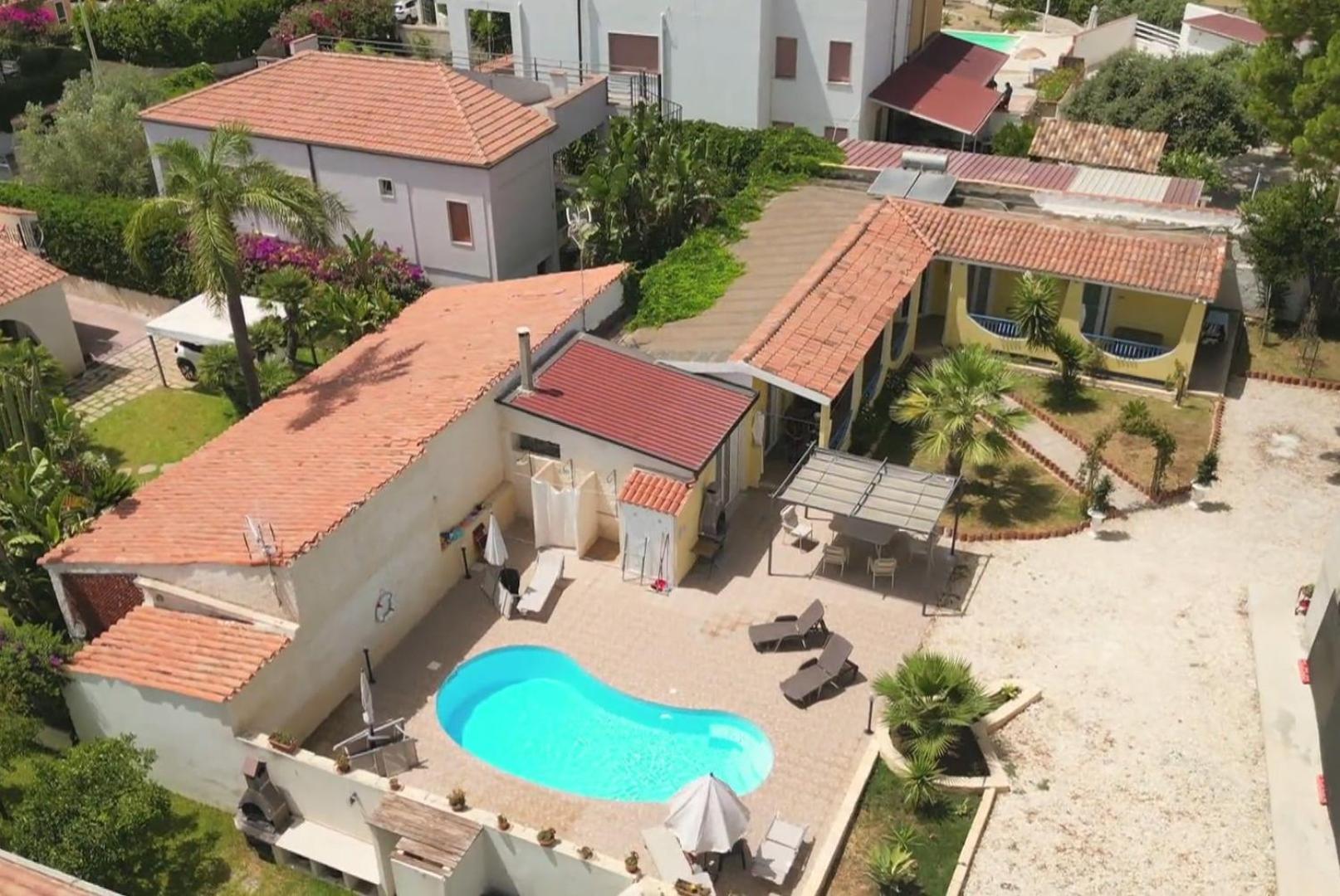 Pool Seaside Relais - Ville Ninfea, Marea, Rosa E Cassiopea فونتاني بيانكي المظهر الخارجي الصورة